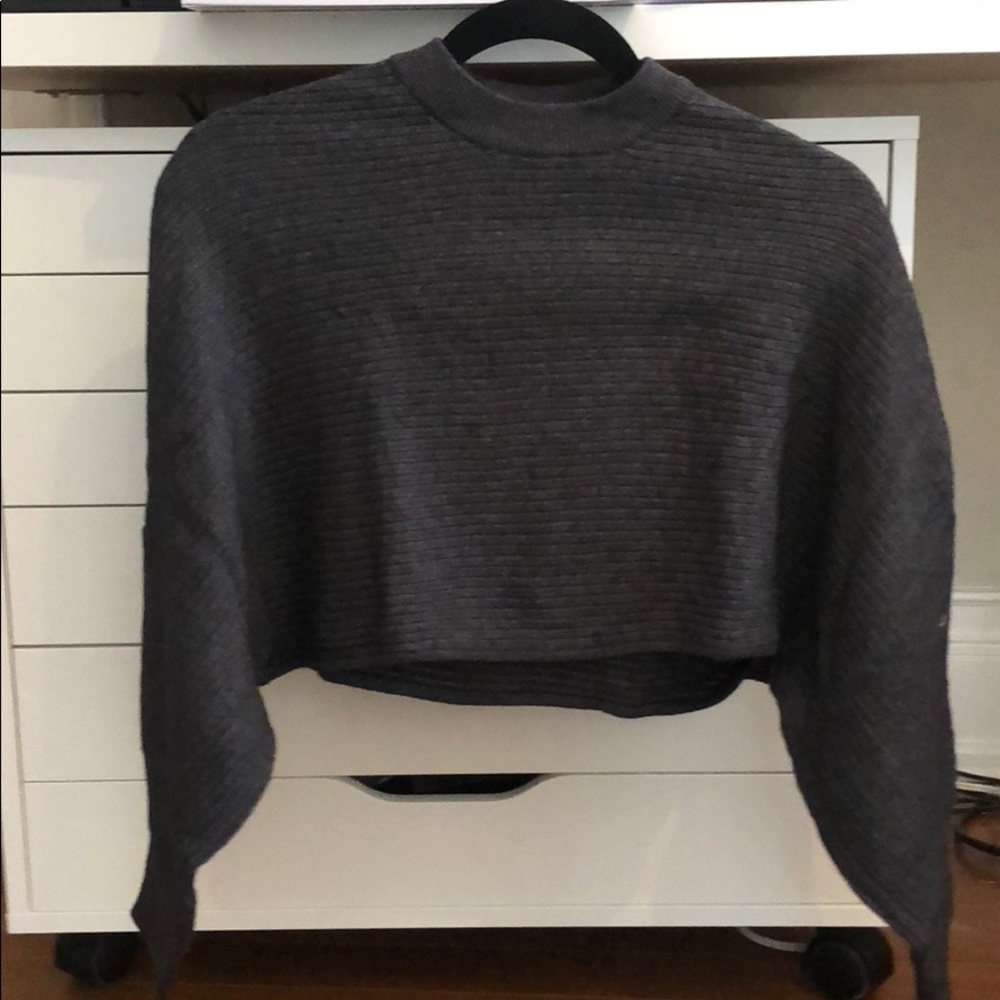 Aritzia sweater